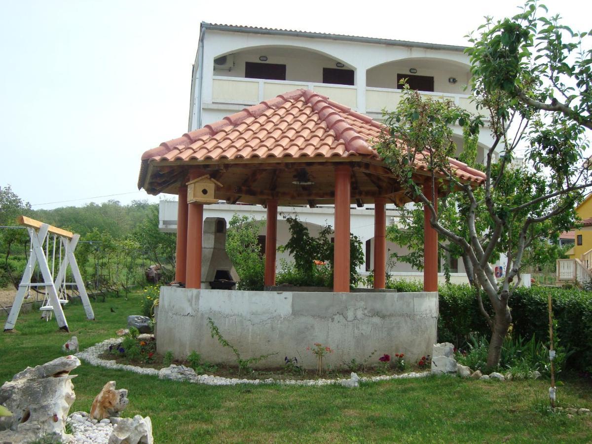Ferienwohnung Lopar 386 Ruza I Josip Piculjan Exterior foto